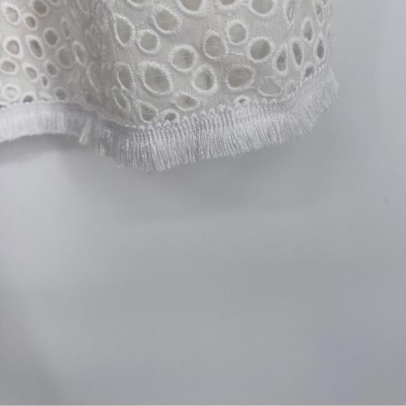 Lilly Pulitzer Top Lace Eyelet Off The Shoulder With Fringe Resortwear Coastal - Picture 5 of 9